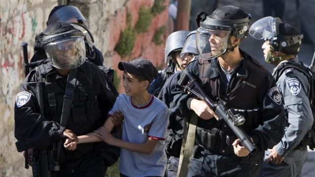 Israeli-forces-arrest-Palestinian-child