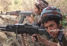 Watch Houthi desert fighters chop up Saudi mercenaries