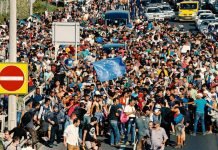 Erdogan threatens EU with flood of refugees