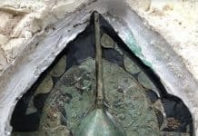 Amazing Iron Age Chariot Burial Found in England