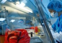 Coronavirus: Russia plans mass vaccination campaign in October