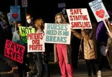 A Palestinian child stands amidst the rubble of buildings destroyed in Israeli bombardment in Beit Hanun in northern Gaza, May 21, 2021. (File photo by AFP)