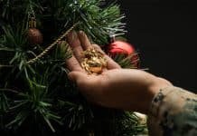 How to Plan a Christmas Event to Give Back to the Military